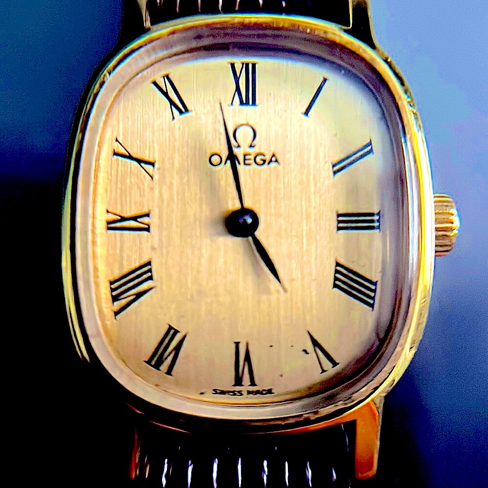 OMEGA DE VILLE Manual Vintage Wind Up Watch